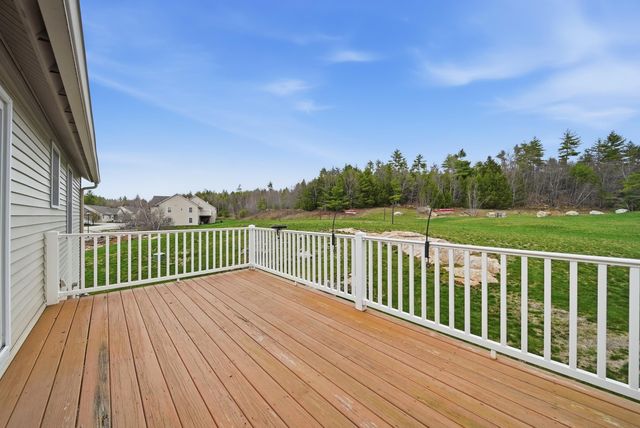 2 Chase Road, Fremont, NH 03044