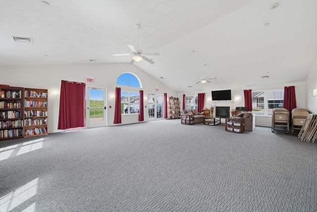 2 Chase Road, Fremont, NH 03044