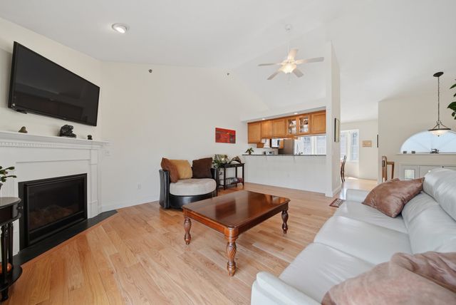 2 Chase Road, Fremont, NH 03044