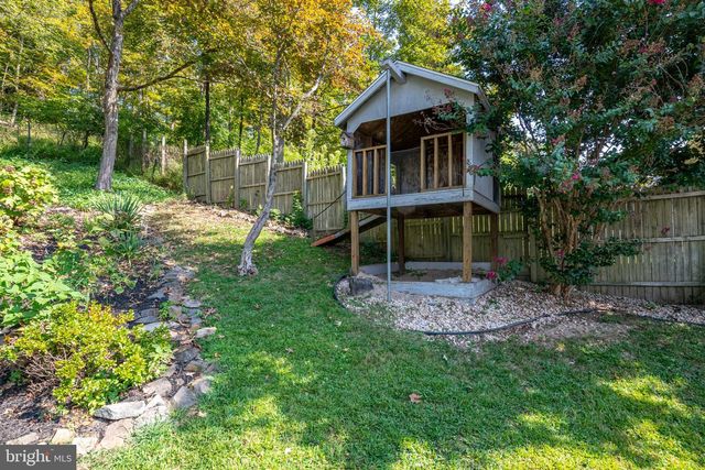112 CONSTITUTION AVE, Reading, PA 19606