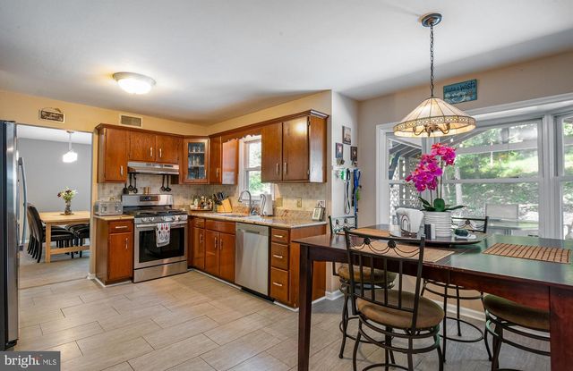 112 CONSTITUTION AVE, Reading, PA 19606