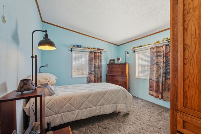 3033 Dona Juanita Drive SW, Albuquerque, NM 87121