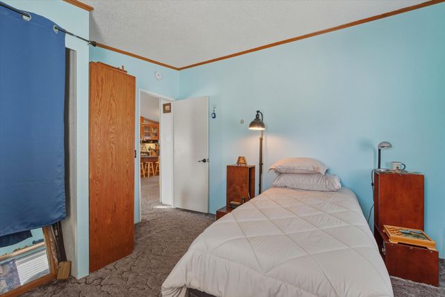 3033 Dona Juanita Drive SW, Albuquerque, NM 87121