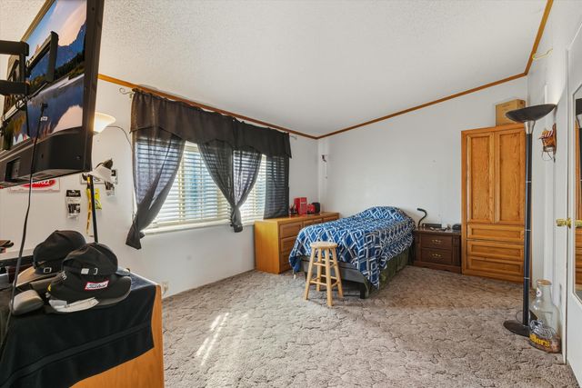 3033 Dona Juanita Drive SW, Albuquerque, NM 87121