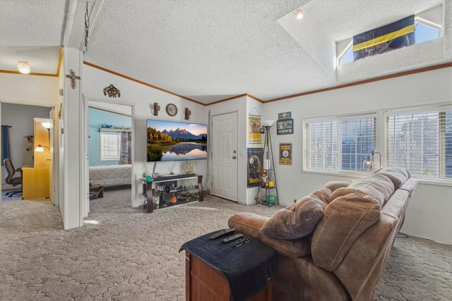 3033 Dona Juanita Drive SW, Albuquerque, NM 87121