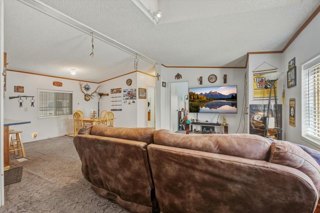 3033 Dona Juanita Drive SW, Albuquerque, NM 87121