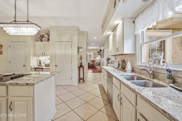 7437 Lawford Rd, Knoxville, TN 37919