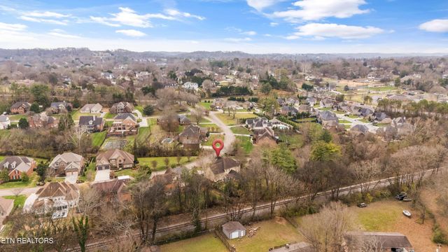 7437 Lawford Rd, Knoxville, TN 37919