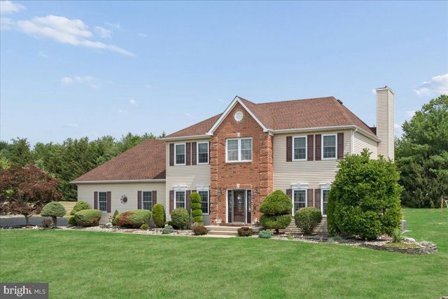 5 HARTNETT WAY, Millstone Twp, NJ 08510