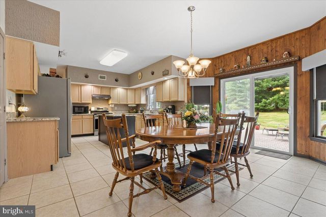 5 HARTNETT WAY, Millstone Twp, NJ 08510