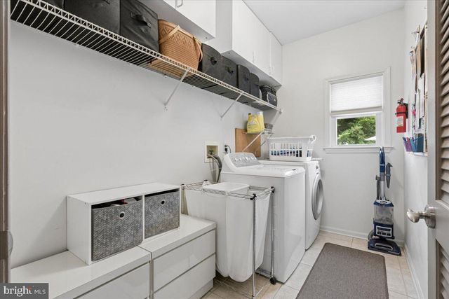 5 HARTNETT WAY, Millstone Twp, NJ 08510
