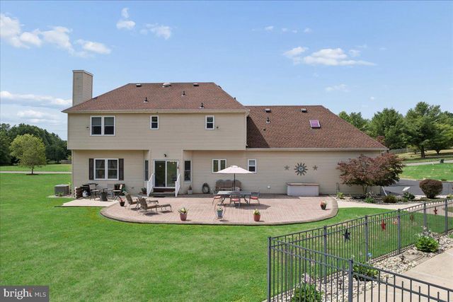 5 HARTNETT WAY, Millstone Twp, NJ 08510