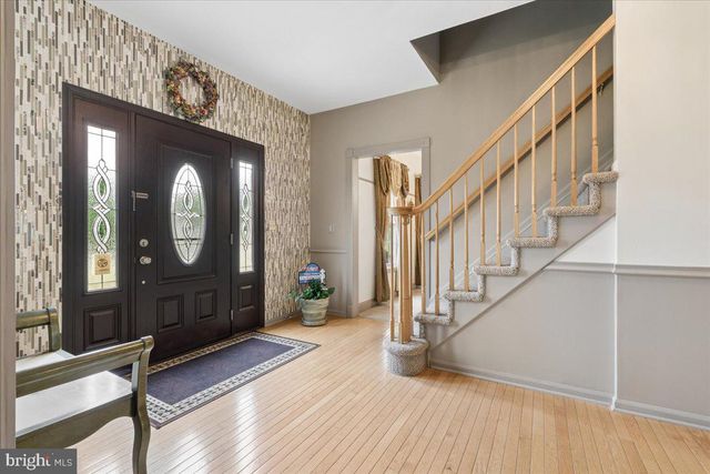 5 HARTNETT WAY, Millstone Twp, NJ 08510