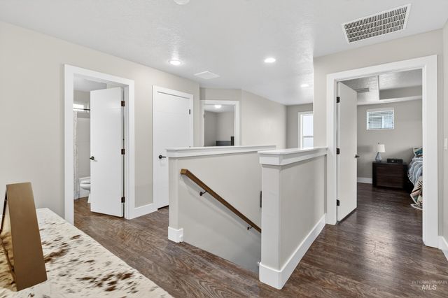 5657 W Song Sparrow St, Boise, ID 83714