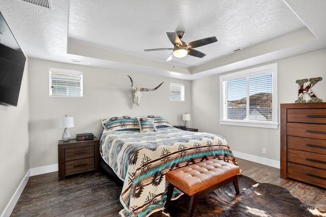 5657 W Song Sparrow St, Boise, ID 83714