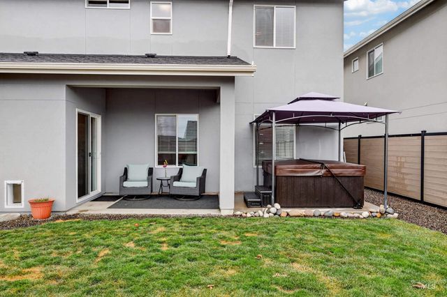 5657 W Song Sparrow St, Boise, ID 83714