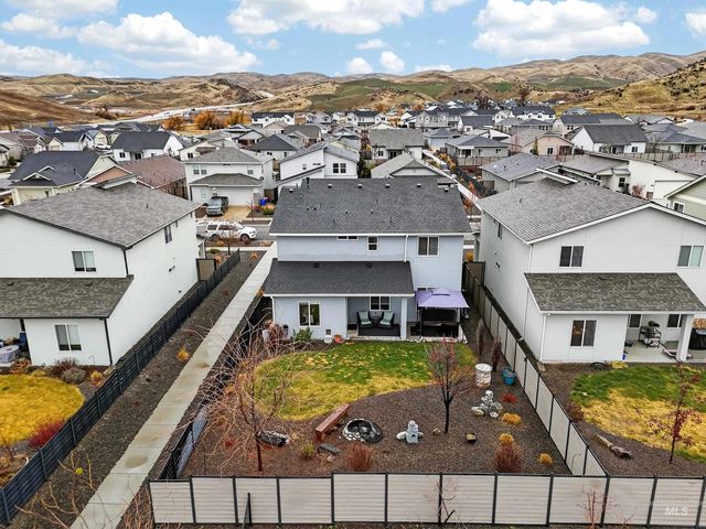 5657 W Song Sparrow St, Boise, ID 83714