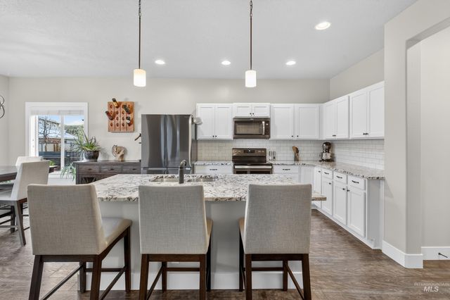 5657 W Song Sparrow St, Boise, ID 83714