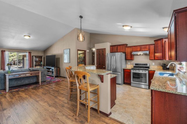 68821 Cache Court, Sisters, OR 97759