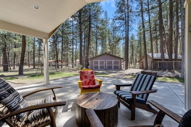 68821 Cache Court, Sisters, OR 97759