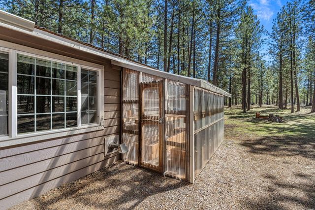 68821 Cache Court, Sisters, OR 97759
