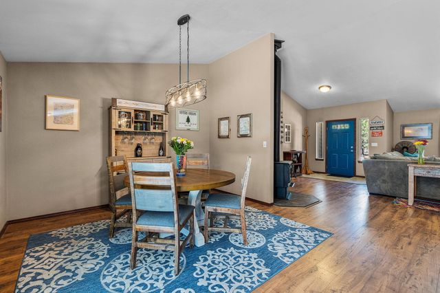 68821 Cache Court, Sisters, OR 97759