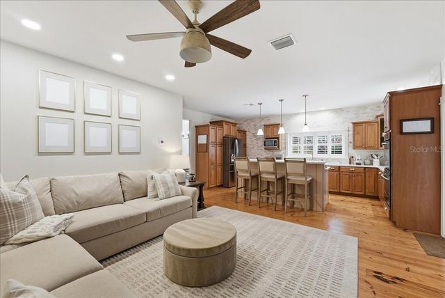 1190 SUGAR BELT DRIVE, St Cloud, FL 34771