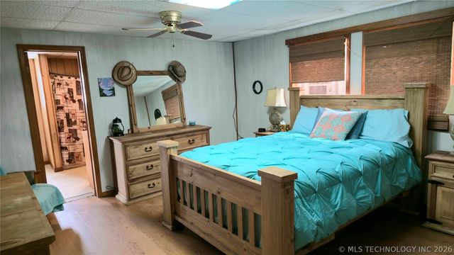417566 E 1140 Road, Checotah, OK 74426