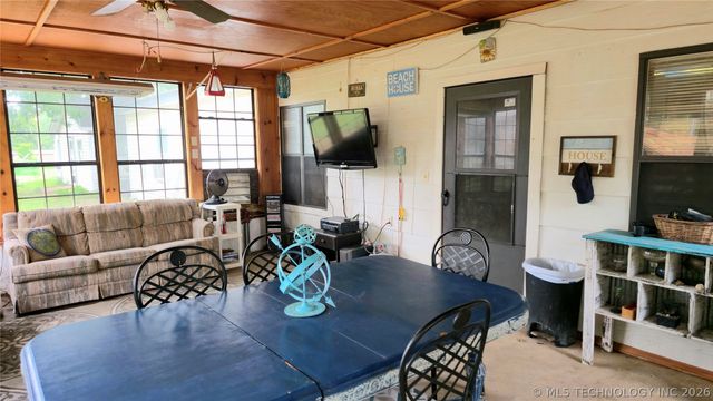 417566 E 1140 Road, Checotah, OK 74426