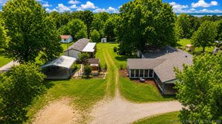 417566 E 1140 Road, Checotah, OK 74426