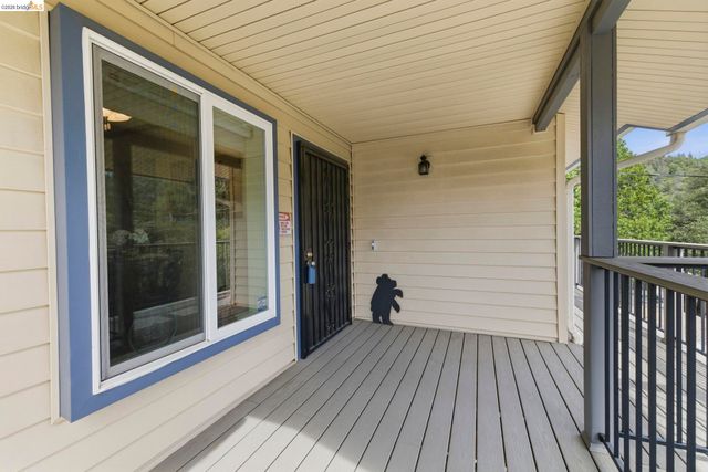 21955 Fallview Drive, Sonora, CA 95370