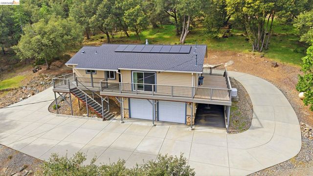 21955 Fallview Drive, Sonora, CA 95370