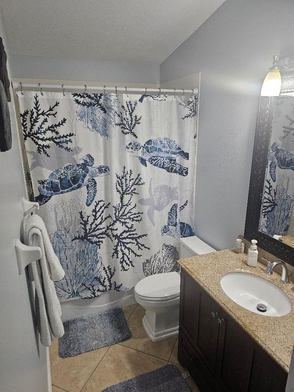 Image 22 of property listing at 608 WOODVIEW WAY, Bradenton, FL 34212