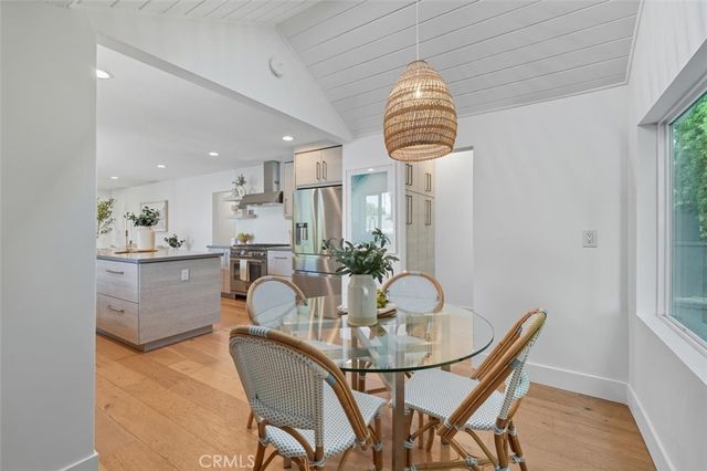 3616 Laurel Avenue, Manhattan Beach, CA 90266