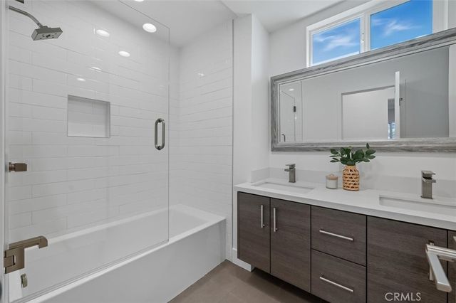 3616 Laurel Avenue, Manhattan Beach, CA 90266