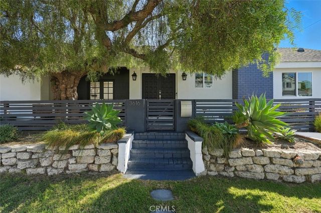 3616 Laurel Avenue, Manhattan Beach, CA 90266
