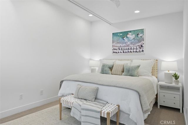 3616 Laurel Avenue, Manhattan Beach, CA 90266