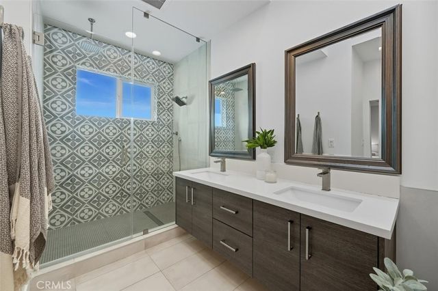 3616 Laurel Avenue, Manhattan Beach, CA 90266