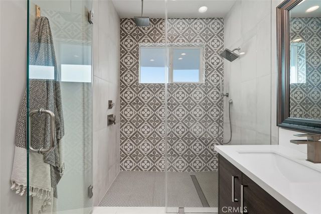 3616 Laurel Avenue, Manhattan Beach, CA 90266