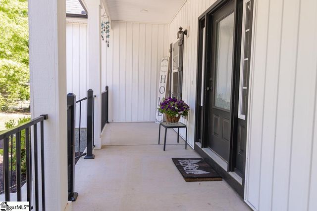 136 Maret Road, Townville, SC 29689