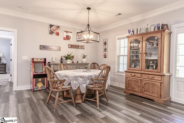 136 Maret Road, Townville, SC 29689