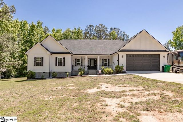136 Maret Road, Townville, SC 29689