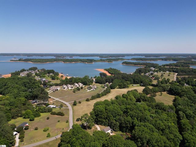 136 Maret Road, Townville, SC 29689