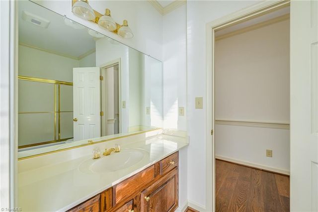 1704 Polo Oaks Court, Winston-salem, NC 27106