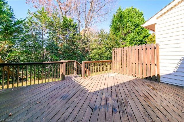 1704 Polo Oaks Court, Winston-salem, NC 27106