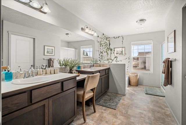 13002 W 3RD Ave, Airway Heights, WA 99001