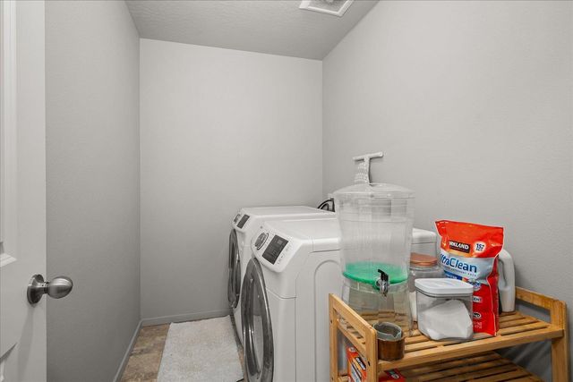 13002 W 3RD Ave, Airway Heights, WA 99001