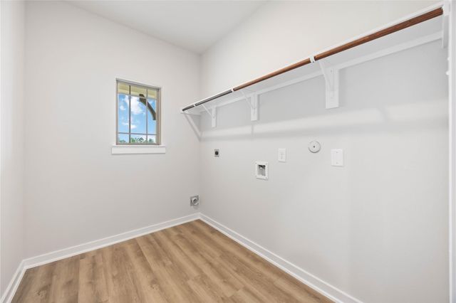 540 Barton Place Drive, Tarkington, TX 77327