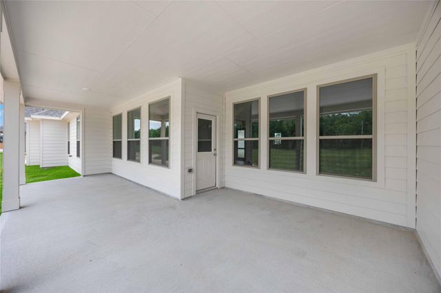 540 Barton Place Drive, Tarkington, TX 77327