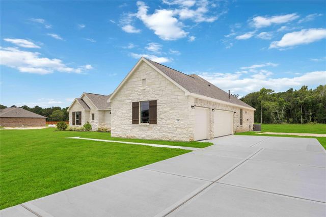 540 Barton Place Drive, Tarkington, TX 77327